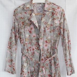 Lightweight floral coat